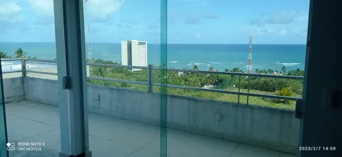 Vendo belíssima casa de alto padrão em condomínio, Garça Torta-Alagoas MAceió