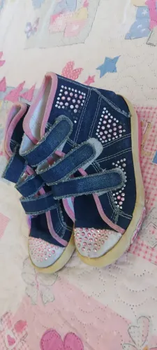 Tênis Jeans com Strass - Tam. 28