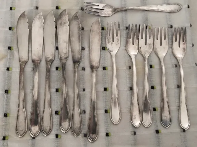 Talheres de prata para peixe 