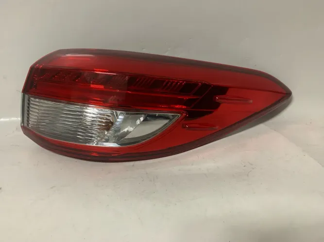 Lanterna Yaris sedan Led