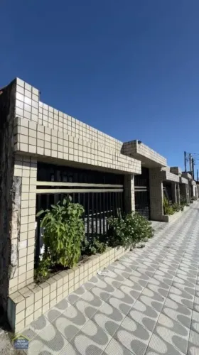 Casa de Condomínio Térrea 01 dorm c/ churrasqueira