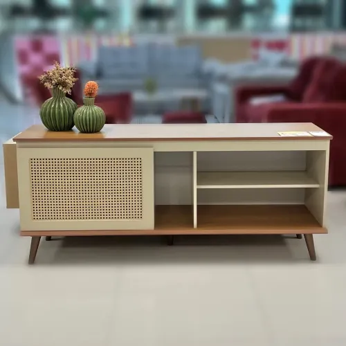 Rack Camille 100% MDF Tuboarte 1 Porta 3 Nichos e Pés Estilo Retrô