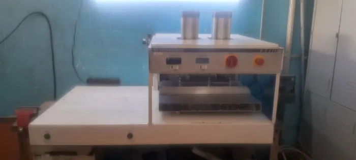 Seladora de blister 600x600mm