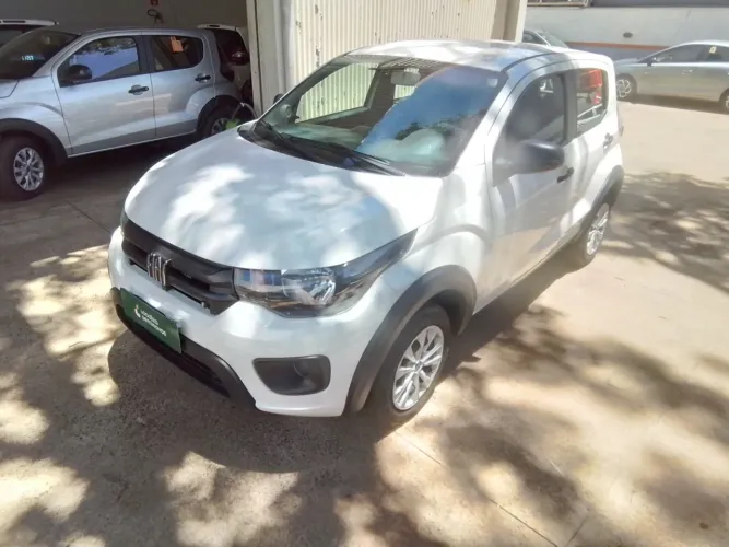 Fiat Mobi Like 1.0 Fire Flex 5P. 2024