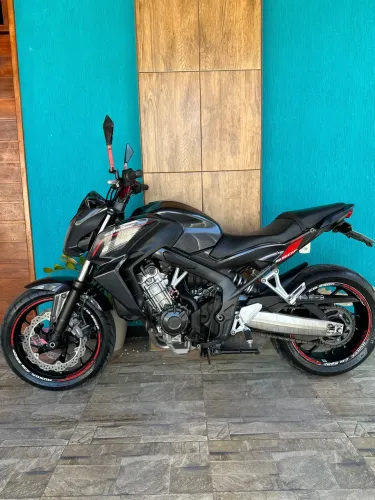 Honda cb 650f, a mais linda!