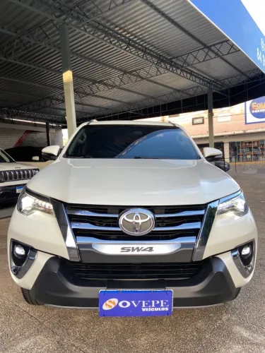 Toyota Hilux CD SRX 4X4 2.8 TDI 16V Diesel Aut. 2020