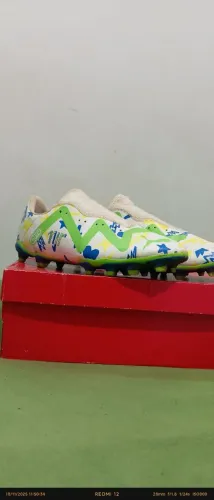 Chuteira Puma de cravo 2023