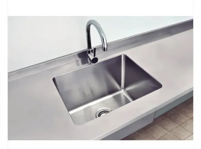 2 Cubas de pia em aço inox Tramontina 40X40