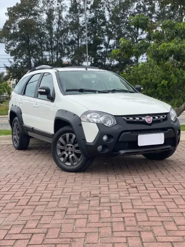 Fiat Palio Weekend Adventure Locker 1.8 Flex 2019