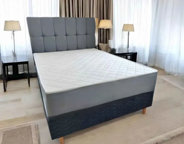 Camas De Casal Molas Ensacadas e Bonnel De Fábrica