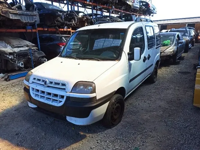 Sucata Para Retirada De Peças Doblo Elx 1.8 Motor Gm 2008 Branco Completo