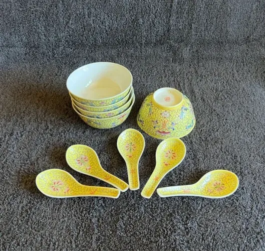 Conjunto de 5 Tijelas & 5 Colheres de Cerâmica Chinesa