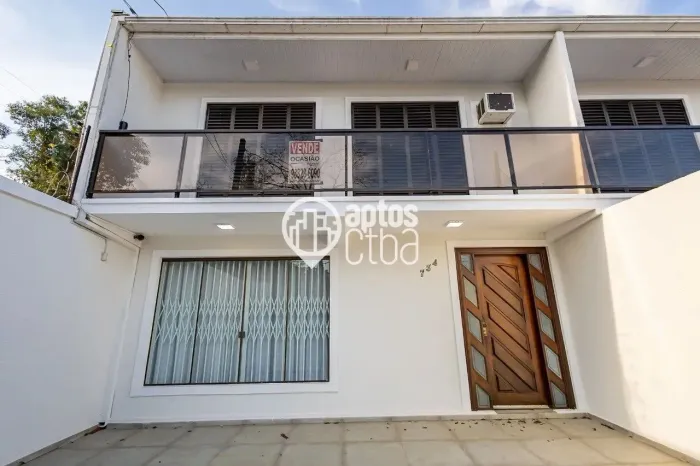 Casa à venda, 03 dormitórios, 02 vagas - Boa Vista, Curitiba/PR