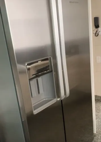 Geladeira Side by Side inox
