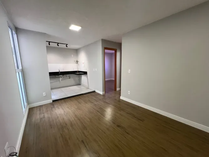 OPORTUNIDADE! Apartamento à Venda - Condomínio Belle Giardino-Cidade Jardins-Valparaíso/GO