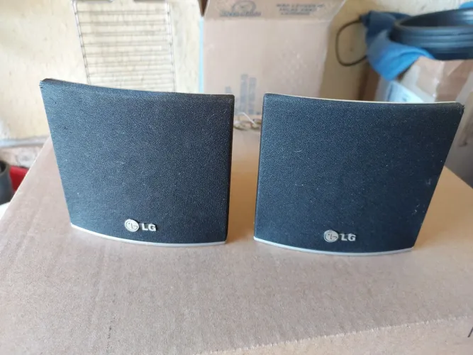 Par Caixas de Som LG LHS-36SES 45W RMS 4OHMS
