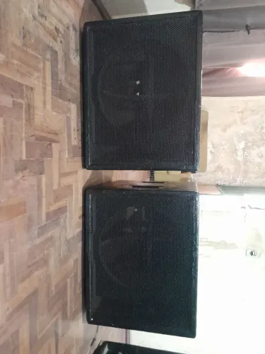 GABINETES   DE  SUB  21  POLEGADAS 