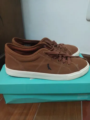 Tênis Reserva Casual Marrom - Novo