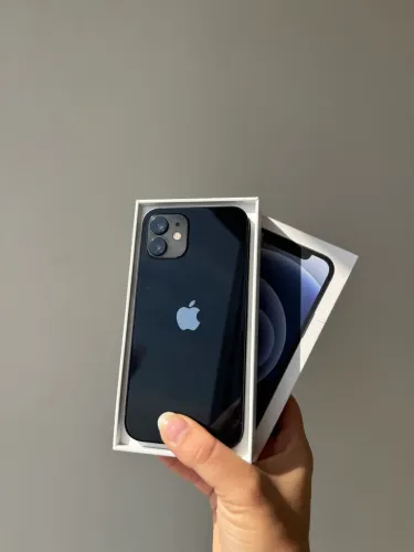 iPhone 12 64Gb -Seminovo com garantia ?