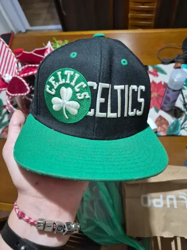 Boné Adidas Celtics original