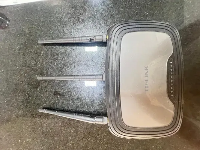 Roteador TP-Link TL-WR2543ND 5 portas mais entrada modem USB