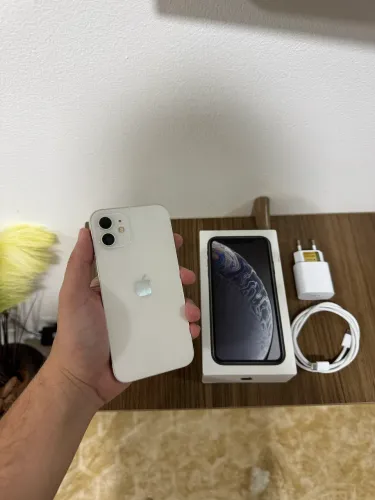 iPhone 12 64gb