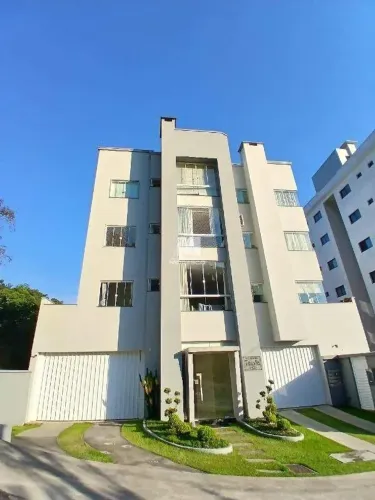 Apartamento semimobiliado no bairro Souza Cruz em Brusque!