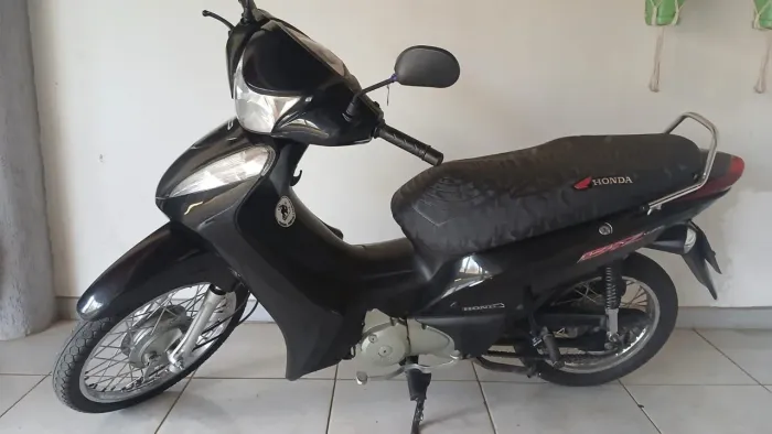 Biz 125cc. Flex