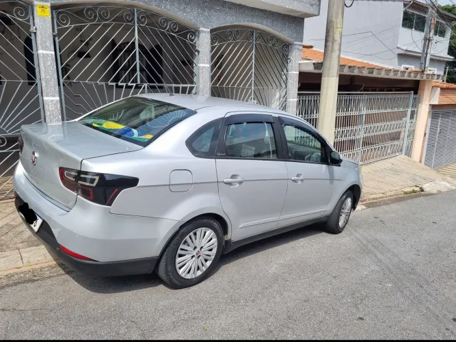 Fiat Grand Siena Attrac. 1.4 EVO F.flex 8V 2016
