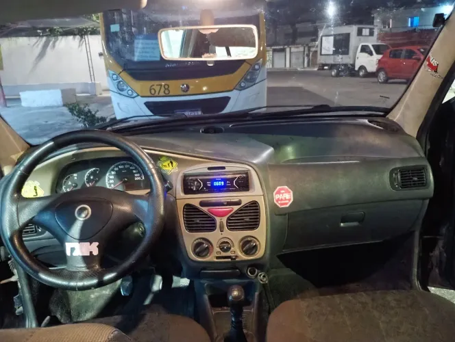 Fiat Palio Celebration 1.0 Fire Flex 8V 4P 2008
