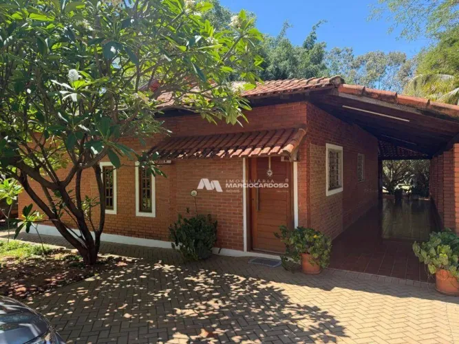 Chácara com 3 dormitórios à venda, 1575 m² por R$ 1.100.000,00 - Monte Carlo - Guapiaçu/SP