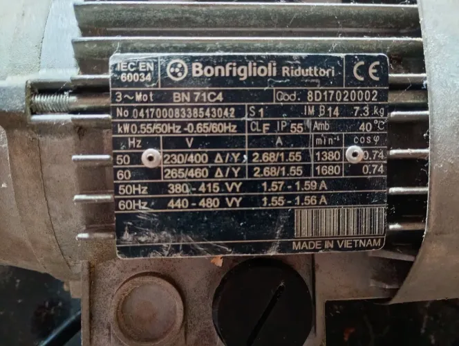 Vende se Motor e Redutor Bonfiglioli 230/400V BN71C4