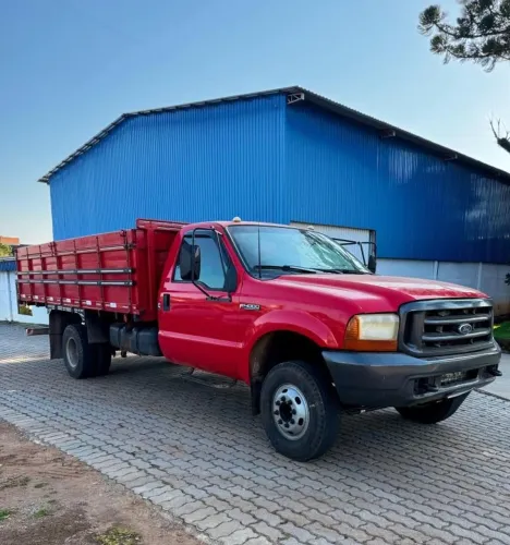 F4000 CARROCERIA