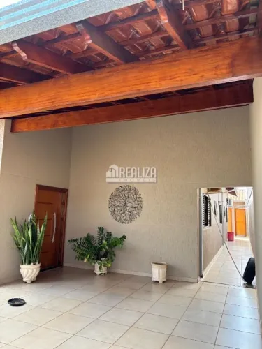 Casa à Venda no Residencial Palmeiras, Uberaba