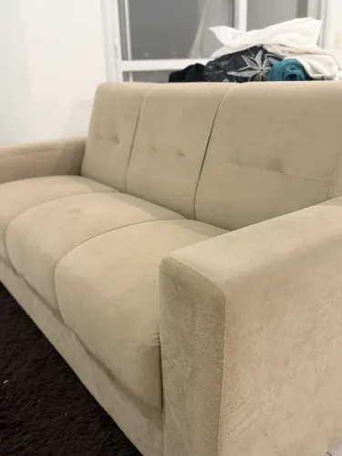 Sofá 3 Lugares Bege - Muito Conservado e Confortável
