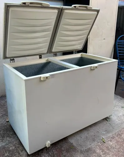 Freezer horizontal