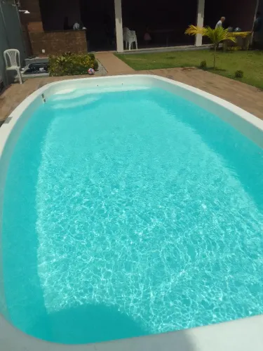 Piscineiro e reformas. *