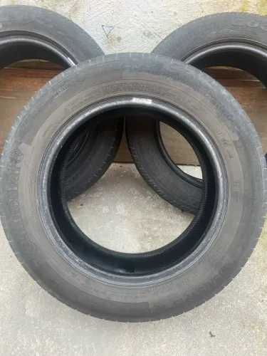 3 pneus meia vida 185/60 R15 