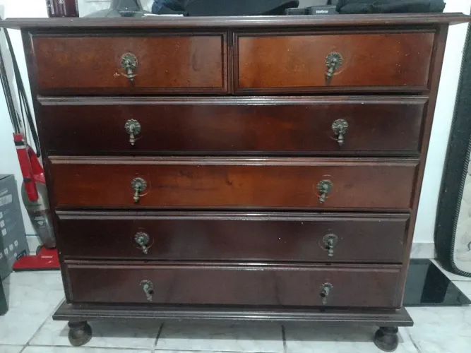 Cômoda 6 gavetas