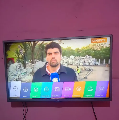 Vendo tv , não é smart 32 polegadas