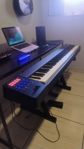 Teclado Roland A88 MKII