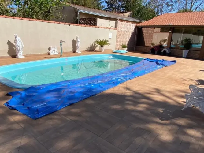 Casa de 181m² com 03 quartos à venda em condomínio - Jardim Ouro Branco