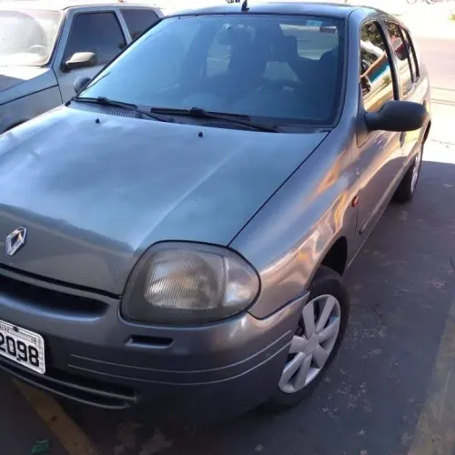 Renault Clio RN/ Expression 1.6 16V 5P 2001