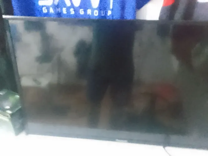 VENDO SMART TV DE 32 PANASONIC COM DEFEITO 