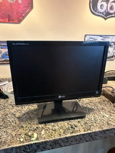 Monitor LG 15 polegadas Flatron e1641s
