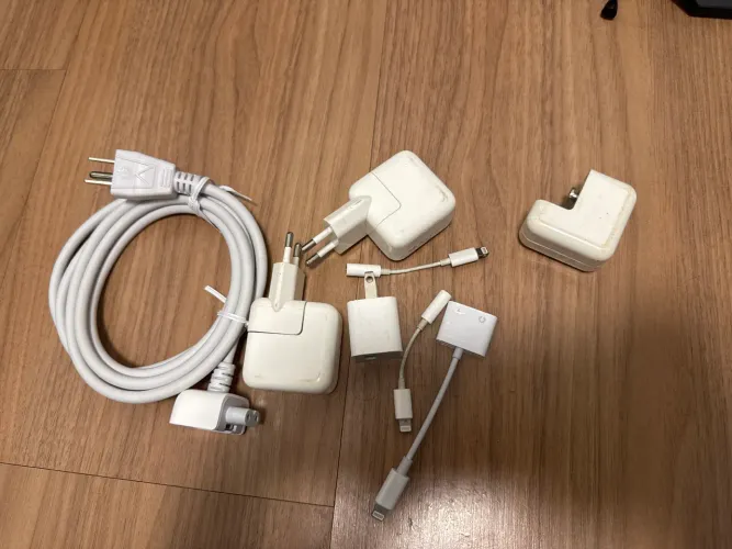 Lote Acessórios Apple Originais MagSafe Lightning Carregadores e Adaptadores