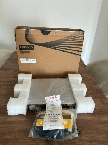 Notebook Lenovo ideapad 1i Novo 1 ano de garantia/ I7 / 12 RAM / 512SSD/ Placa de vídeo