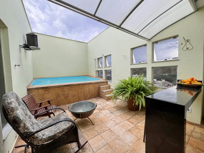 Espetacular Cobertura Duplex 200m² Esplanadinha | 3 Qts + Sala Íntima | Vista Ibituruna