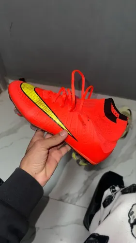 Chuteira Nike Campo Botinha n41 