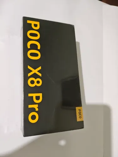 POCO X8 Pro 256GB 8GB RAM Preto - Lacrado
